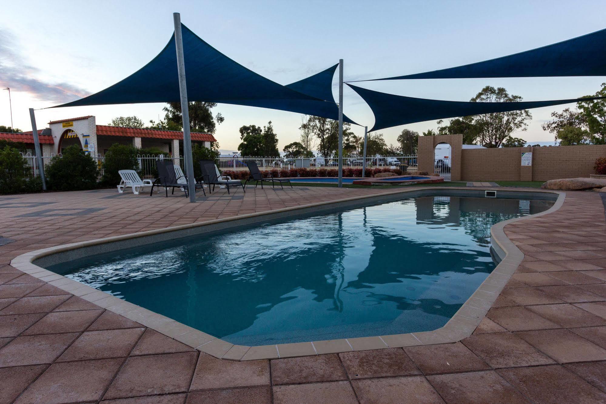 Horsham Holiday Park Eksteriør bilde